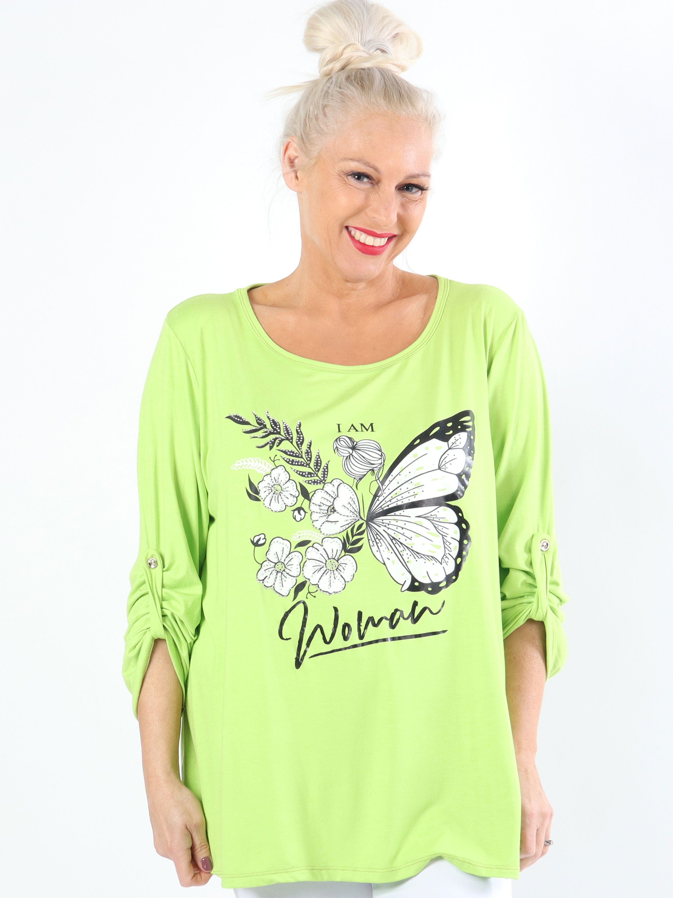 Sisse - Mjuk elastisk plus size blus med motiv och imiterad kant